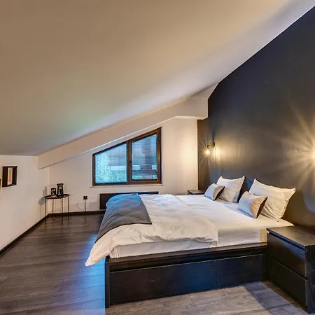 Black Box Apartman Szmoljan
