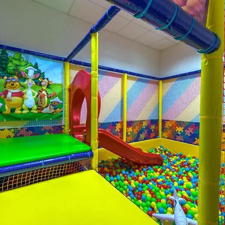 Apartment Black Box *